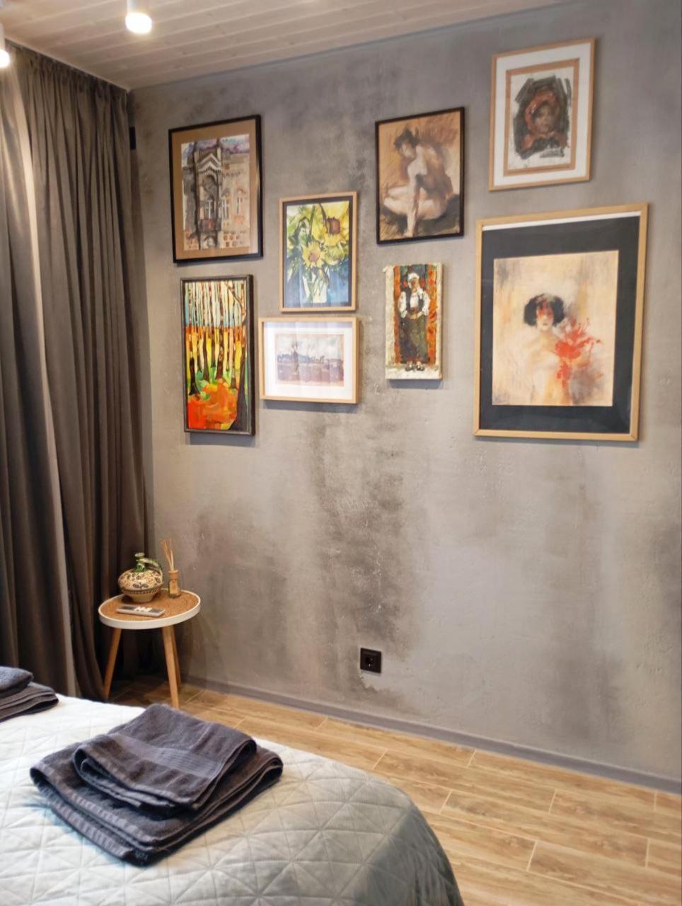 City Center Artmania Apartments Chişinau Exteriör bild